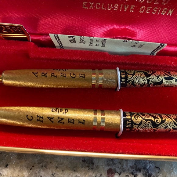 Vintage Chanel and Arpege Pen Set - Picture 5 of 8